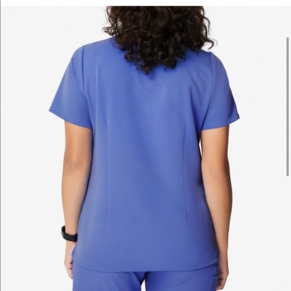 Denim Casma Three-Pocket Scrub Top - Picture 3 of 5